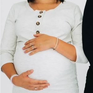 EUC lou Lou & Co everyday Mama maternity dress // medium